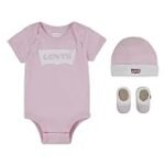 Análisis detallado de la ropa Levi's para bebés: calidad y estilo a la moda infantil