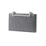 Descubre la Elegancia del Bolso de Plata Vieja: Análisis de un Complemento Único en Moda