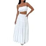 Análisis de moda: Cómo lucir un conjunto impecable con falda y top blanco