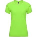 Análisis detallado: ¿Por qué la camiseta verde pistacho es el must-have para mujeres esta temporada?