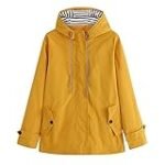 Análisis detallado: Chubasquero marinero para mujer - ¡El complemento ideal para tus looks náuticos!