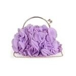 Bolso de fiesta lila: análisis de un imprescindible para tu outfit elegante