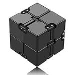 Infinity Ace: El Nuevo Must-Have en Ropa y Complementos de Moda