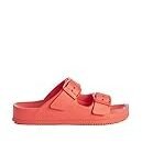 Análisis: Las mejores sandalias en color coral para lucir esta temporada